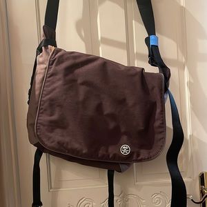 Crumpler messenger bag “the part and parcel”